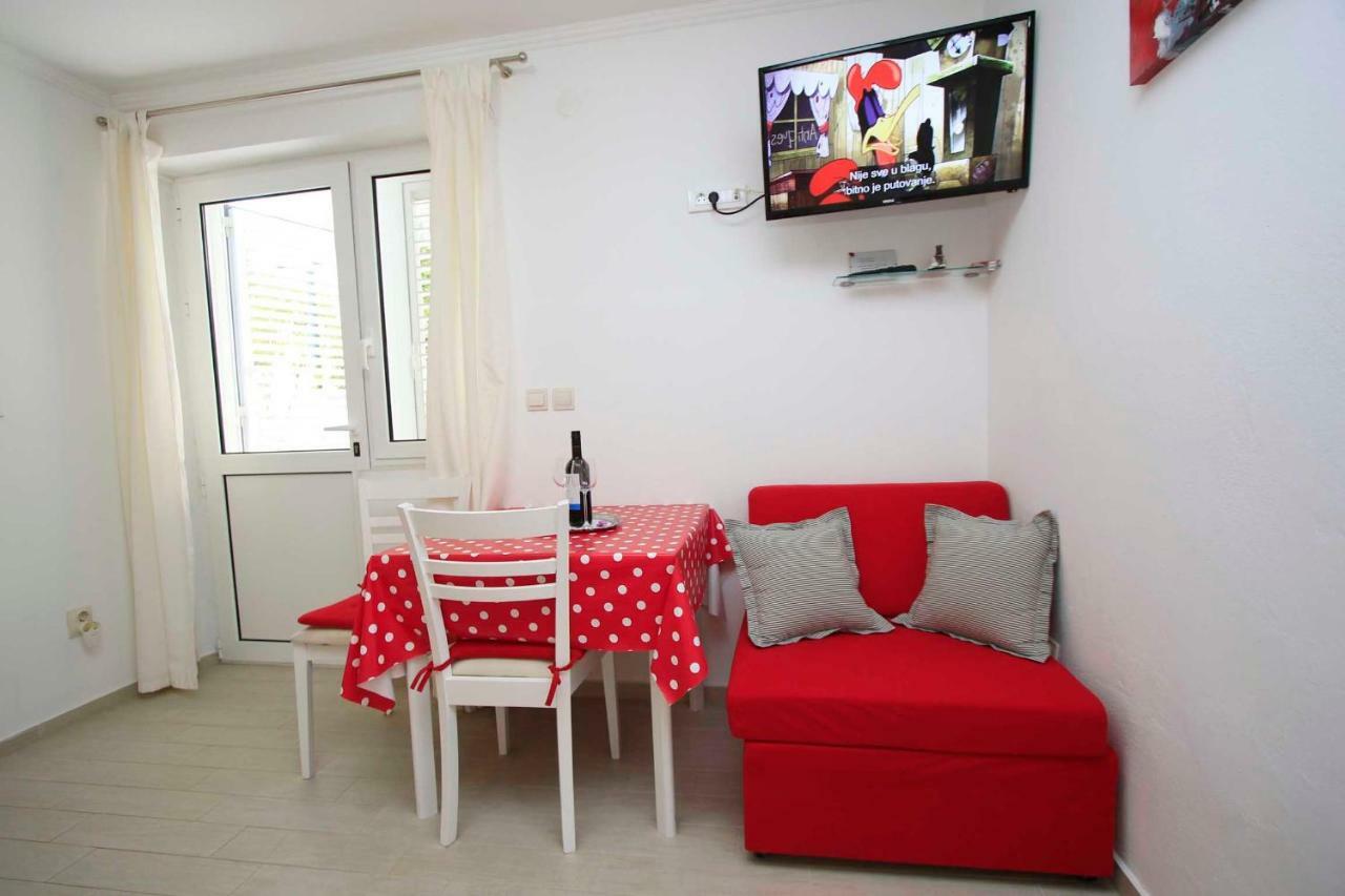 Apartmani Ivona & Ivo マカルスカ エクステリア 写真