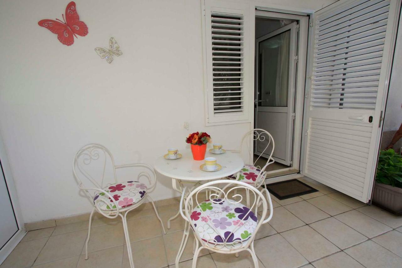 Apartmani Ivona & Ivo マカルスカ エクステリア 写真